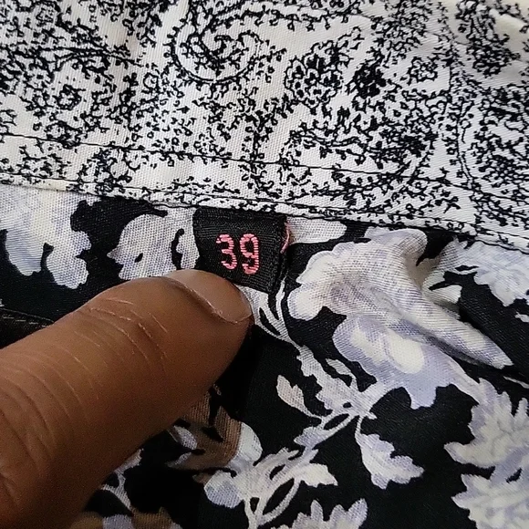 Designer button down shirt - Picture 4 of 4